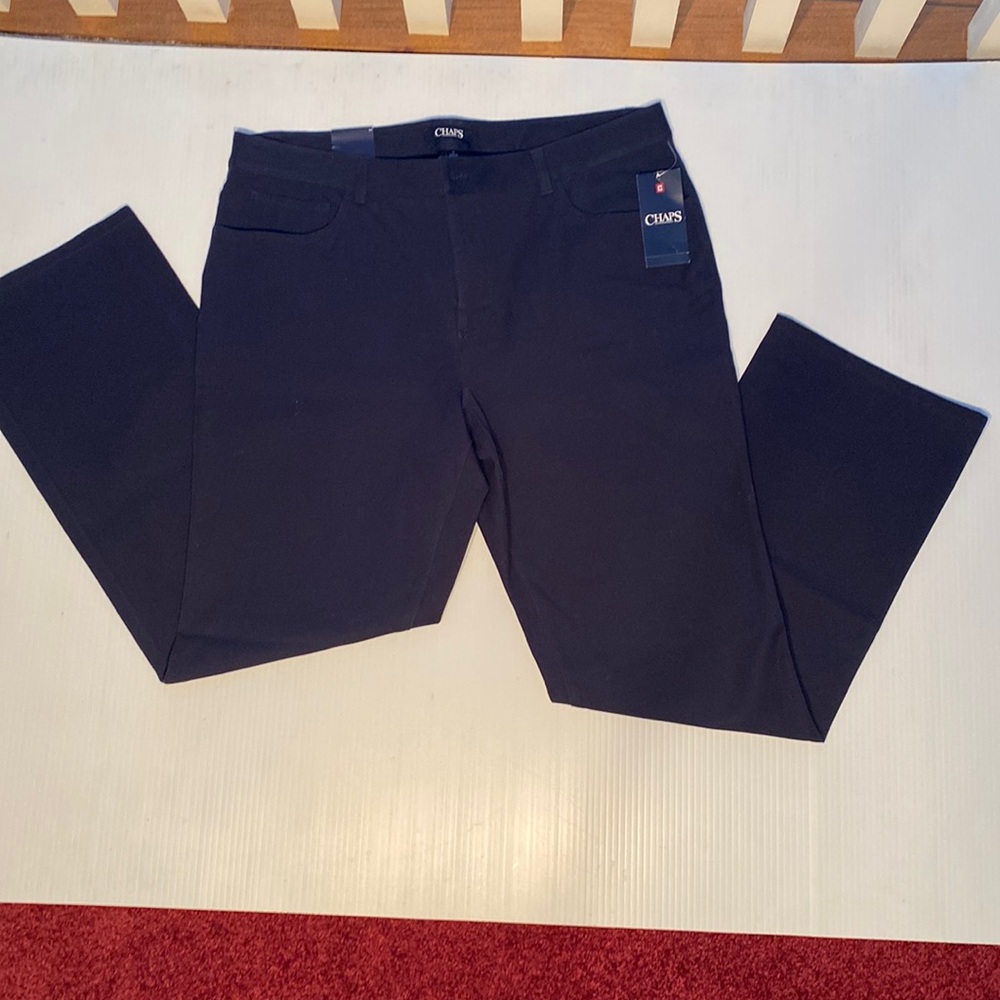 Chaps slimming fit pants